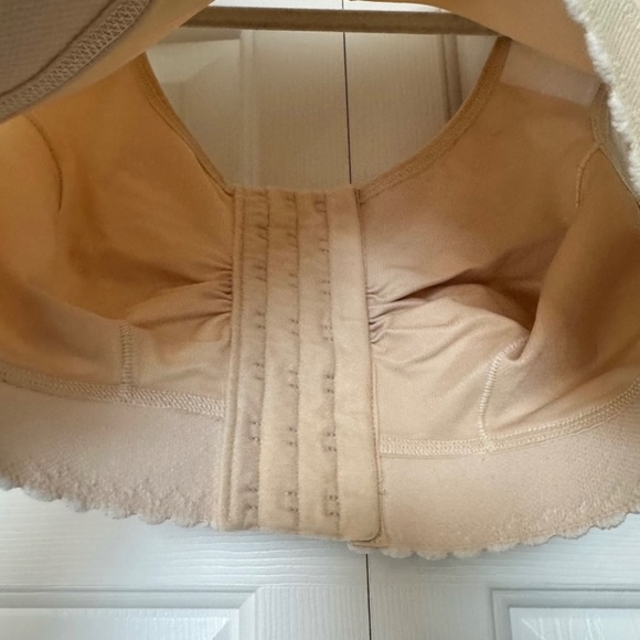 Marena Recovery Velcro Strap Bra L post-surgery - Picture 4 of 6